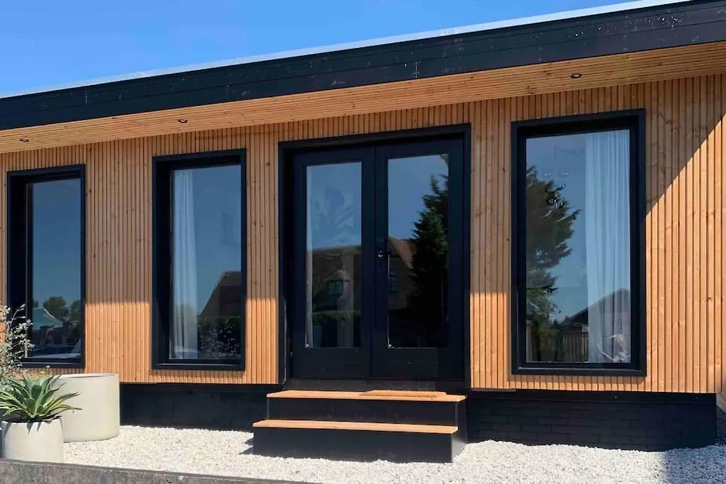 R&M Boutique Bed & Breakfast Lijnden